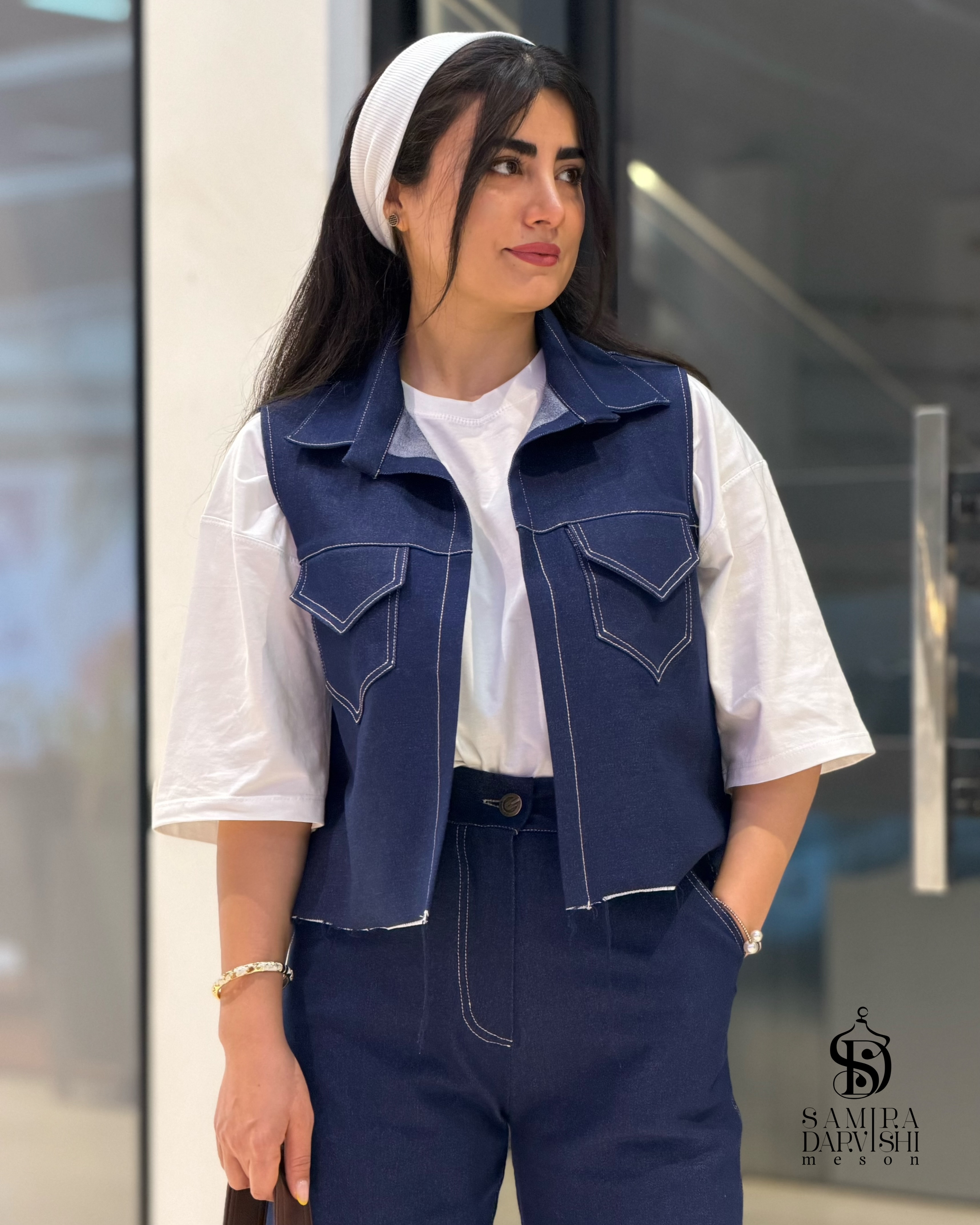 وست دوجیب زنانه مشکی مزونی